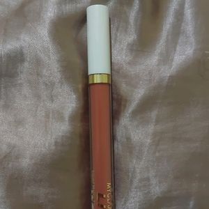 Myglamm Liquid matte Lipstick