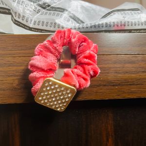 Peach Velvet Hair Scrunchie🌸