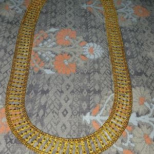 New Beautiful Golden Necklace Unused