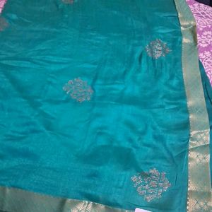 New Saree With Unstitched Blouse