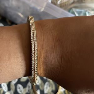 Ad Bangles