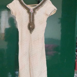 Used Kurta. In Good Condition. No Visible Flaws