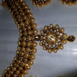 Golden Jewellery Sets (Two Neckpieces One Pair Of