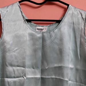 Sleeveless Top