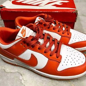 NIKE ORANGE DUNKS UK - 8.5 (43)