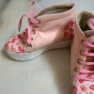 Girls Shoes