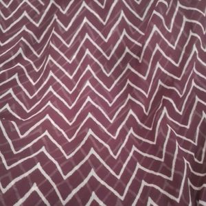 Zigzag Pattern Saree