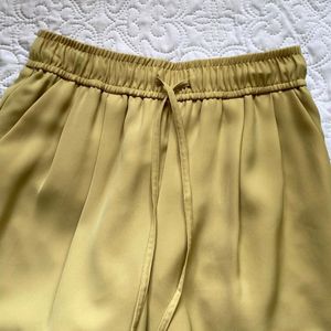 LEMON GREEN TROUSERS