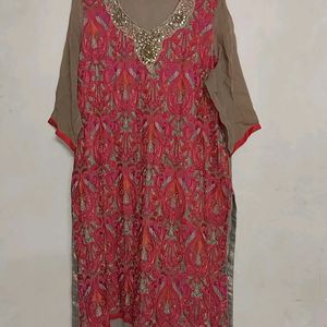 Party Wear  Kurti Suit In Excellent Condition