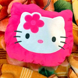 🎀HELLO KITTY CUSHION 🎀