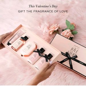 LUXURIOUS GIFT SET