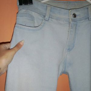 SLIM FIT JEANS