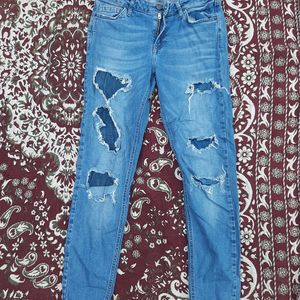 Blue Colour Ripped Jeans With Top