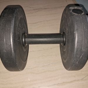 Gym Plates And Other Essentials