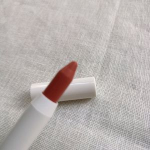 Mamaearth Lipstick