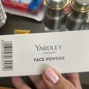 Yardley London Face Powder