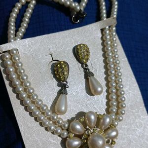 Pearl Set