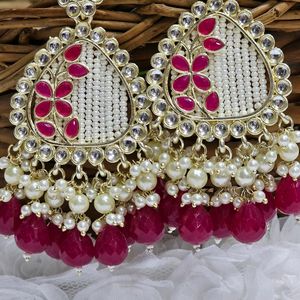 Perohi Earrings With Pearls and Pink Glass Beads