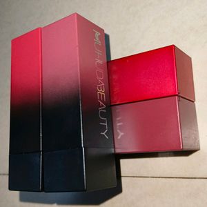 Set of 4 aesthetic lipsticks