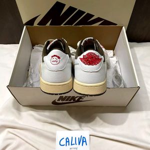 TRAVIS SCOTT REVERSE MOCHA AIR JORDAN 1 LOWS