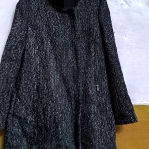 Stylish Warm Long Coat For Women Size Medium