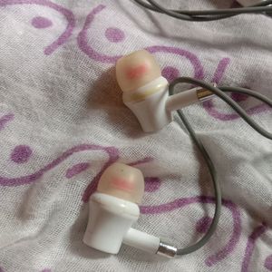 Wired Boat Earbuds