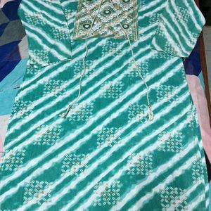 Kurti Combo with 1 free Pant S, M, L size can use