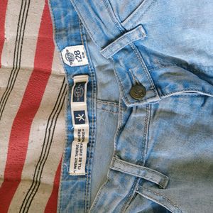 Stylish Damage Jeans