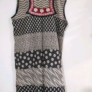 Beautiful Printed Kurti