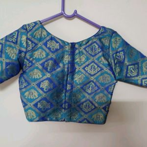 2 Combo Boat Neck Blouses@offer