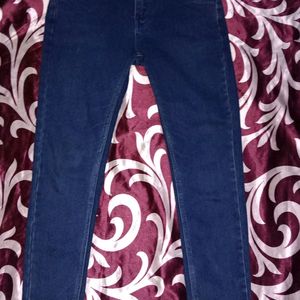 Blue Jeans😍size 28 Length 33