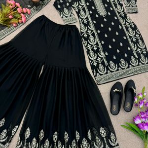 AC 173 Beutiful Black 🖤 Sharara Kurta