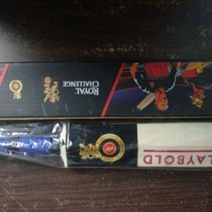 Limited Edition RCB Signed Merchantdise Bat