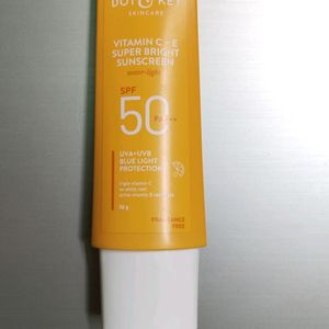 Dot & Key Vit-c Sunscreen