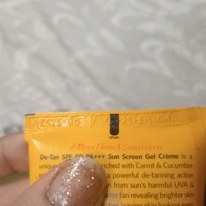 VLCC De-tan Sunscreen Gel Cream