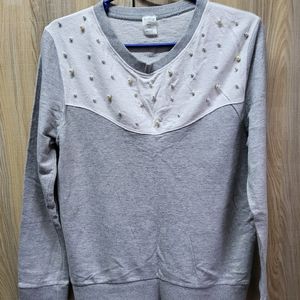 Pearly Sweatshirt