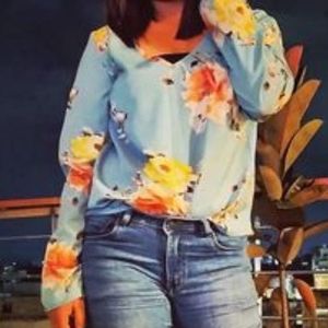 Blue Floral Full Sleeves Top