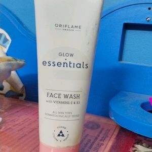 It's Oriflam Face Wash