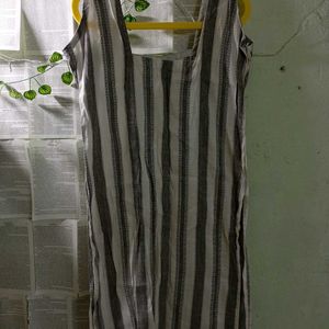 Black n White Striped Kurti