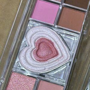 1 Pc Heart Eyeshadow