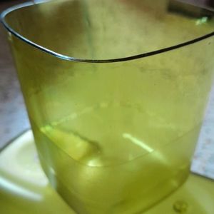 Design Mustard Yellow Jug With 6 Glasses