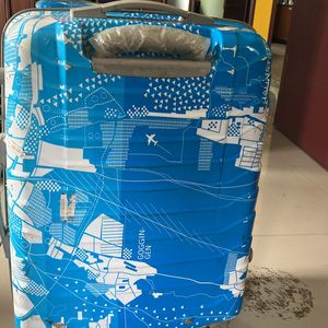 Skybags Medium Luggage On Sale