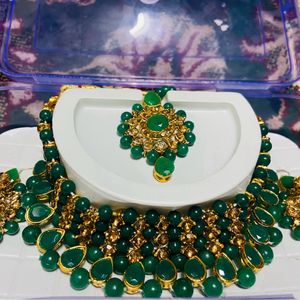 B'ful Jewellery Set. Price Negotiable