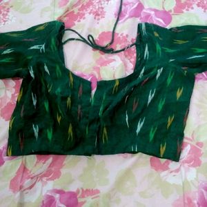 New Not Used Blouse . 40 Rs Off Shipping