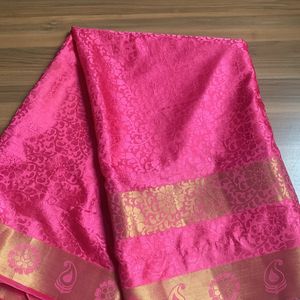 A Beautiful Pink Saree With Blouse(XL Size)