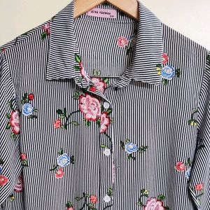 Crey Floral Shirt Size-34