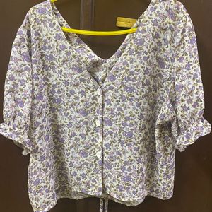 Printed floral Lavendar Top