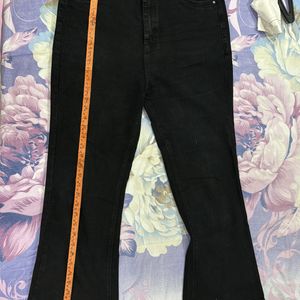 Kassually Black Bootcut Jeans