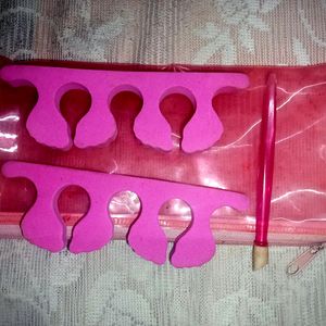 Pedicure Kit ..2 Units In One Pouch 🎀(No Coins)