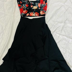 Ewa Young Black Floral Crop Top & Skirt (Can Swap)